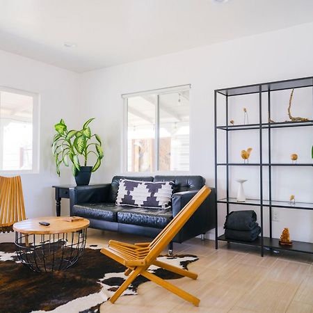 The Zen - Outdoor Shower, Gas Fireplace, Walkable To Shops & Restaurants Joshua Tree Eksteriør billede