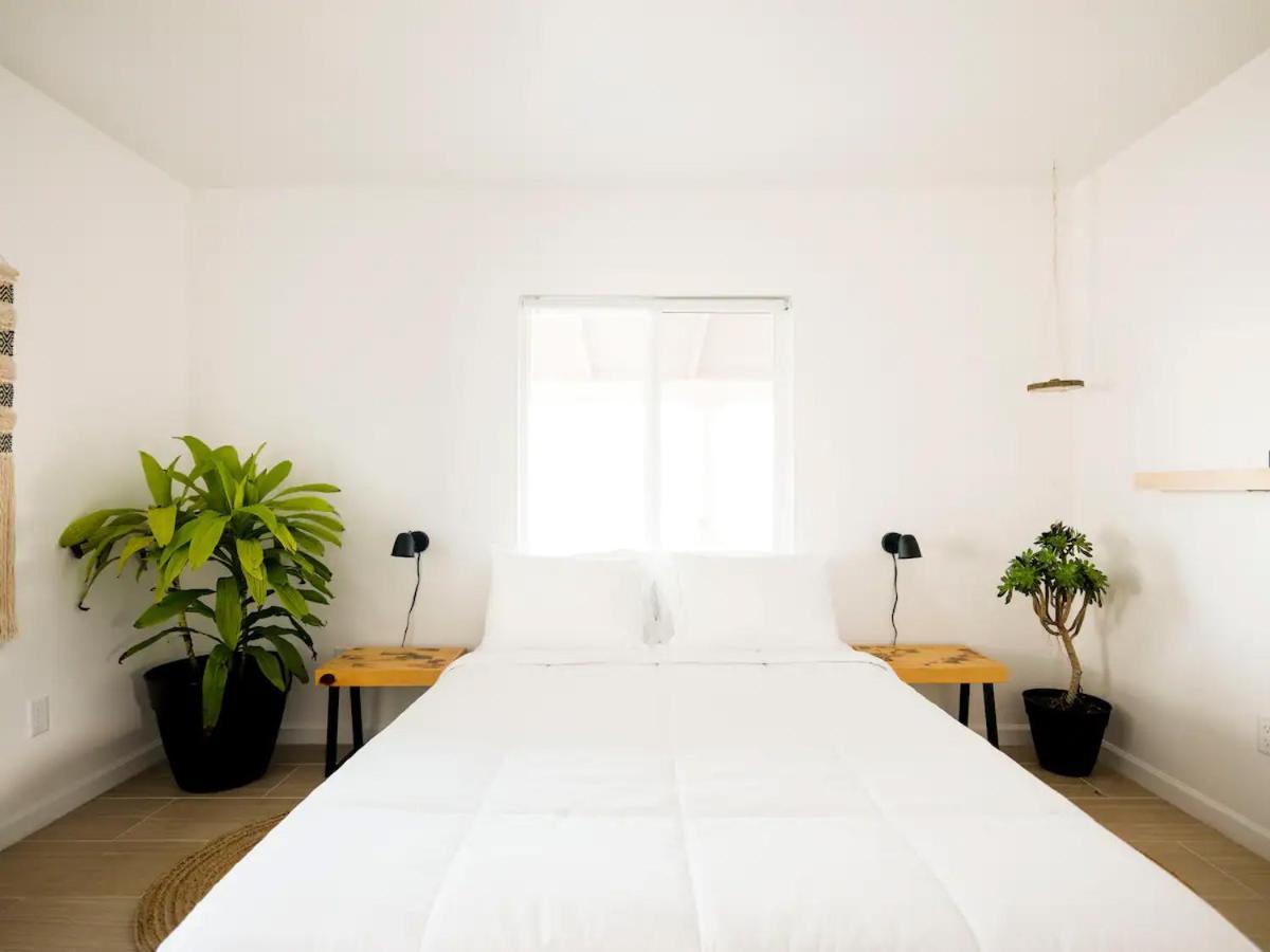 The Zen - Outdoor Shower, Gas Fireplace, Walkable To Shops & Restaurants Joshua Tree Eksteriør billede