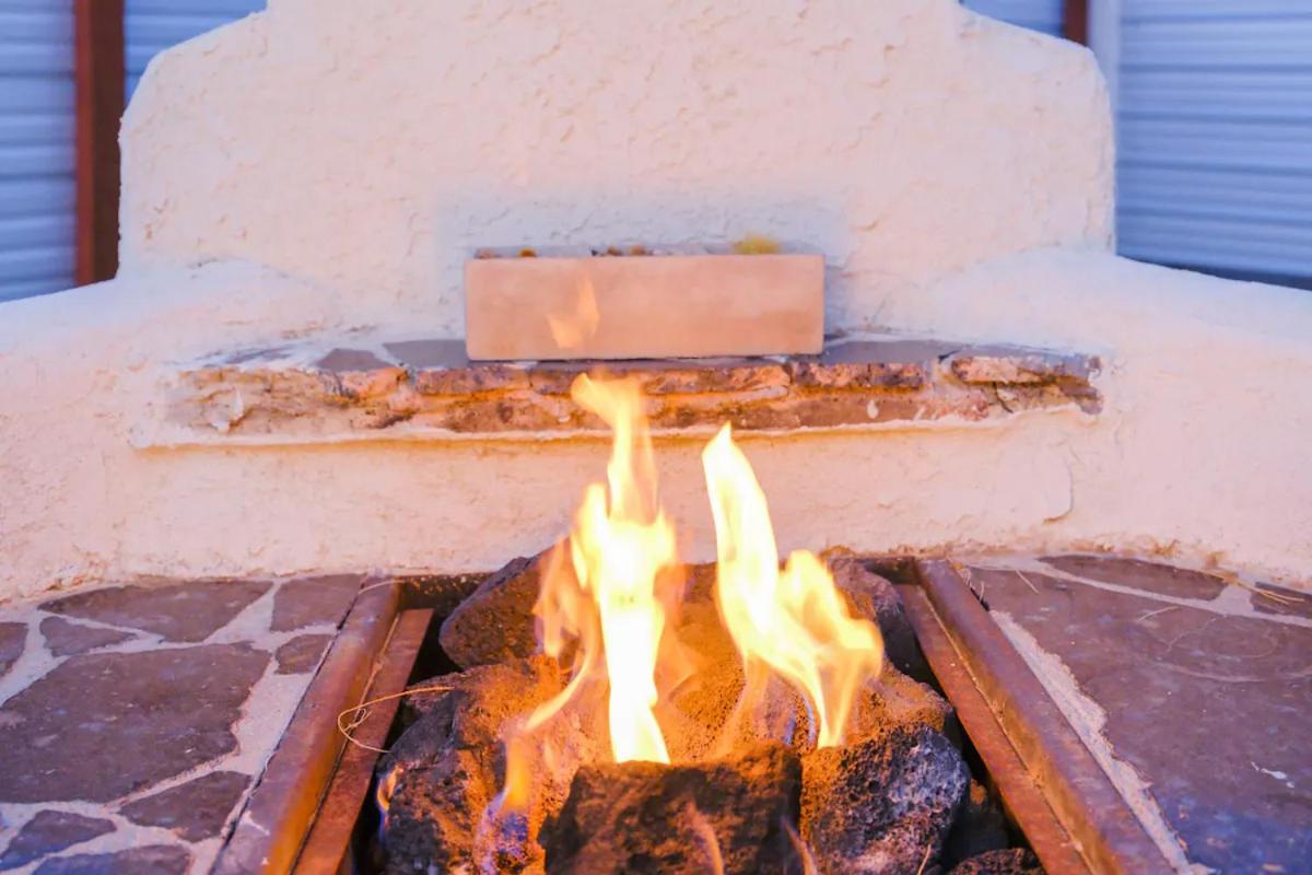 The Zen - Outdoor Shower, Gas Fireplace, Walkable To Shops & Restaurants Joshua Tree Eksteriør billede