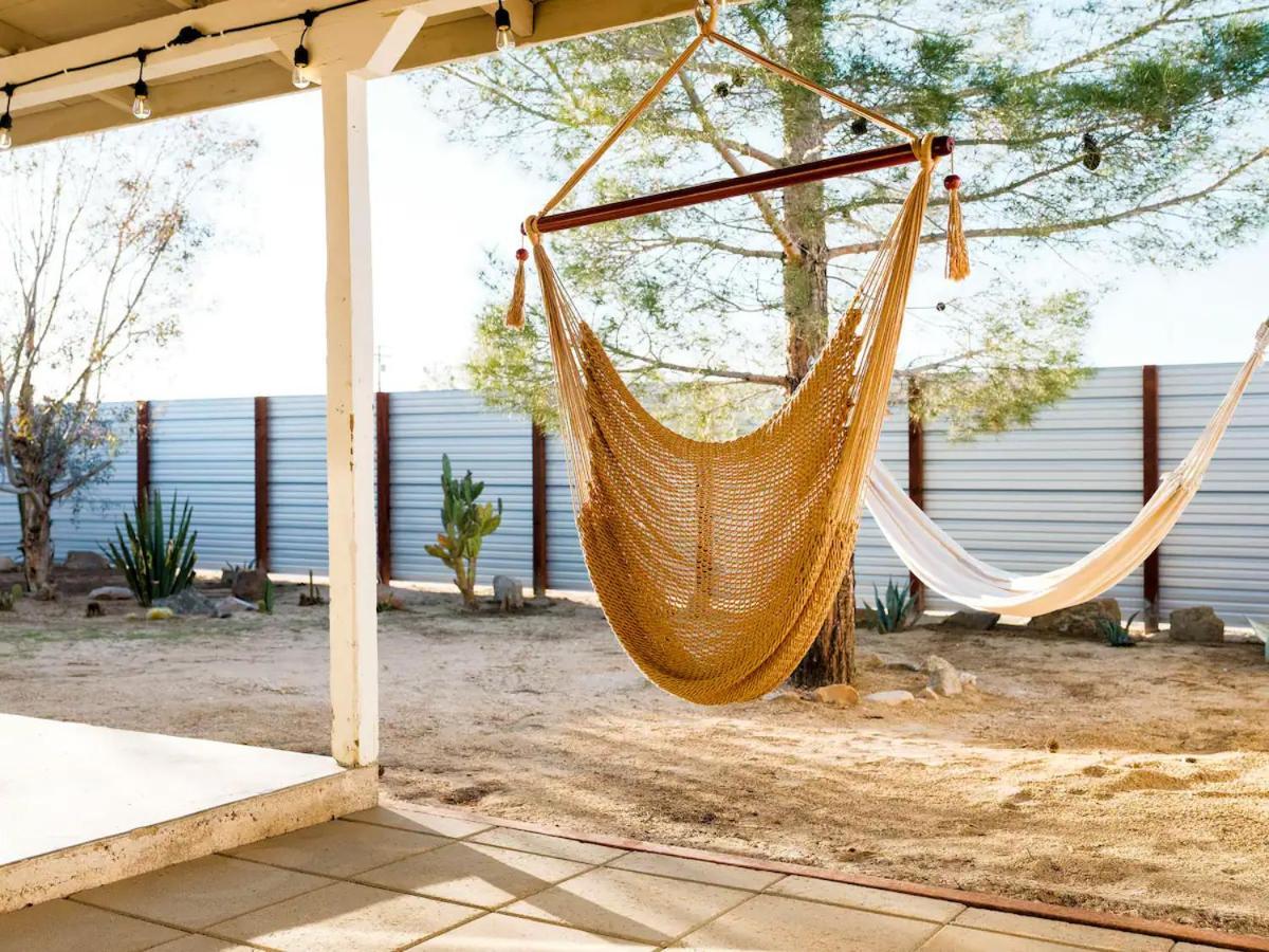 The Zen - Outdoor Shower, Gas Fireplace, Walkable To Shops & Restaurants Joshua Tree Eksteriør billede